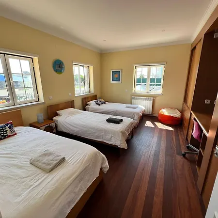 Spacious Ground-floor With Private & Heated Pool Villa Sao Martinho do Porto