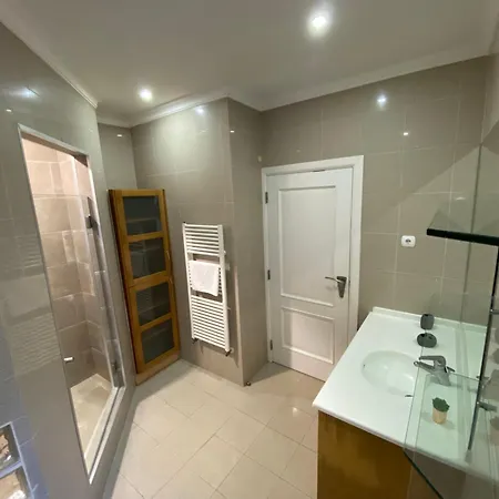 Villa Spacious Ground-floor With Private & Heated Pool Sao Martinho do Porto