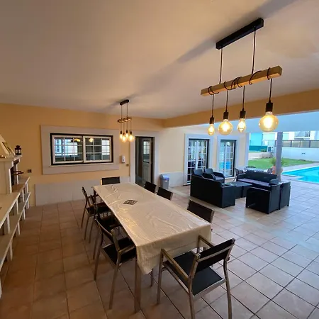 别墅 Spacious Ground-floor With Private & Heated Pool